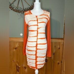 Romeo & Juliet Couture Orange and White Long Sleeve Dress